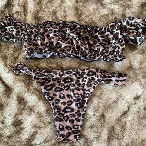 Leopard bikini